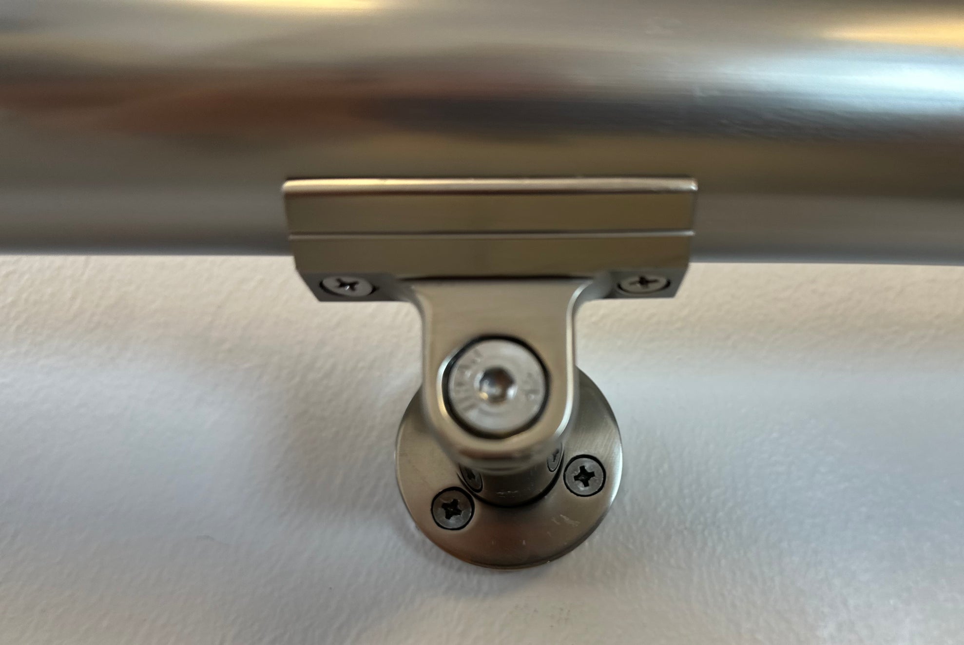 Silver Anodized Aluminum Handrail Kit 1.6″ Diameter